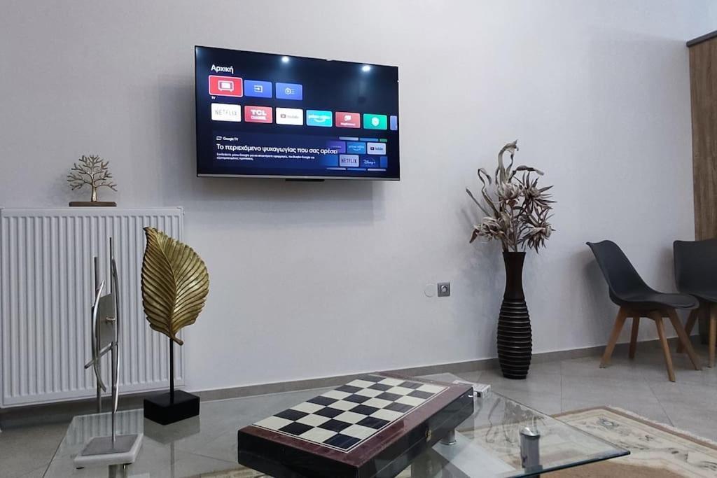 Modern Apartment In إتِيا المظهر الخارجي الصورة